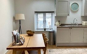 19A Brooks Road
