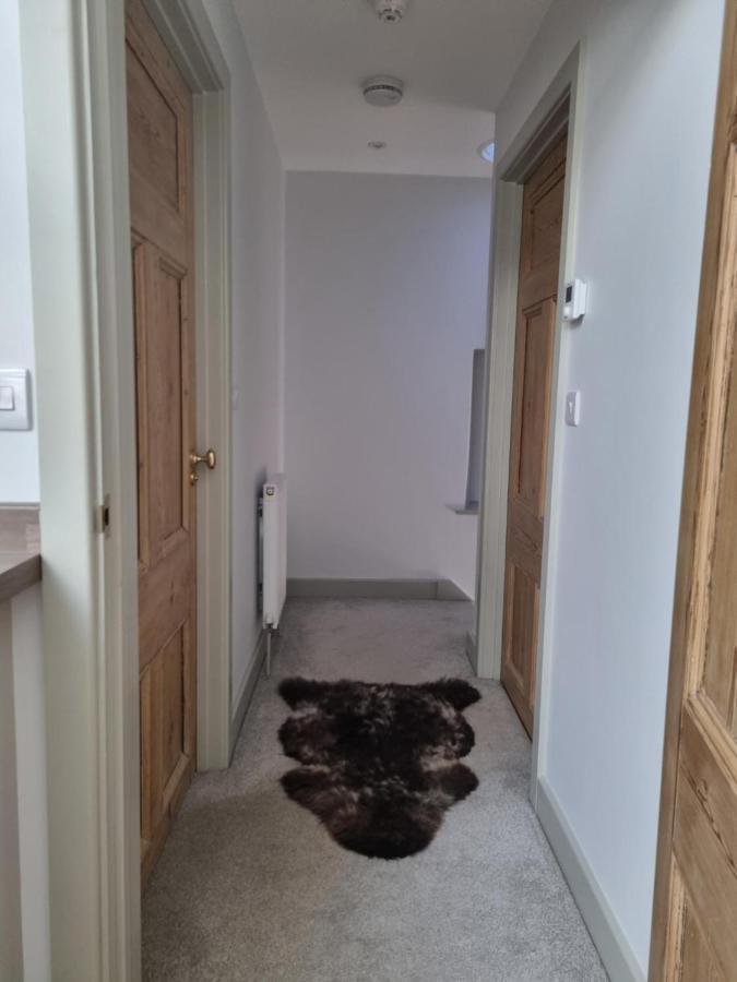 19A Brooks Road Apartamento Street Exterior foto